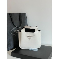 ✨타임세일✨프라다 미니 핸드백