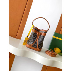 고야드 쁘띠플로 버킷백 미니