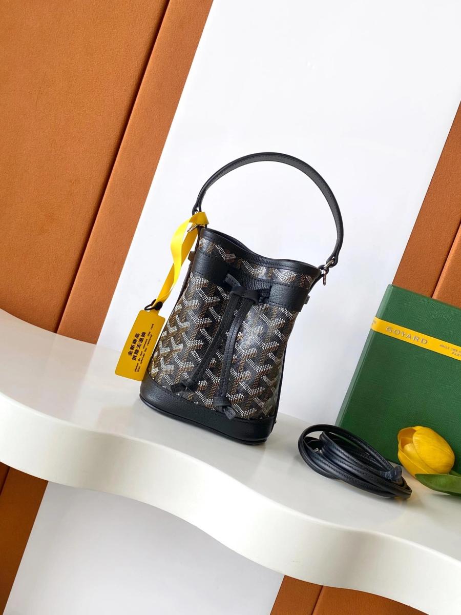 고야드 쁘띠플로 버킷백 미니