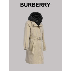 버버리 후드 다운 코트 (국내배송)