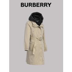 버버리 후드 다운 코트 (국내배송)