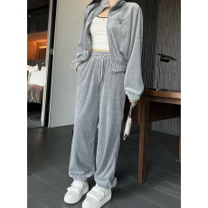 프라다 벨벳 후디 조커팬츠 셋업 (국내배송)