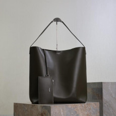 생로랑 볼드 토트백