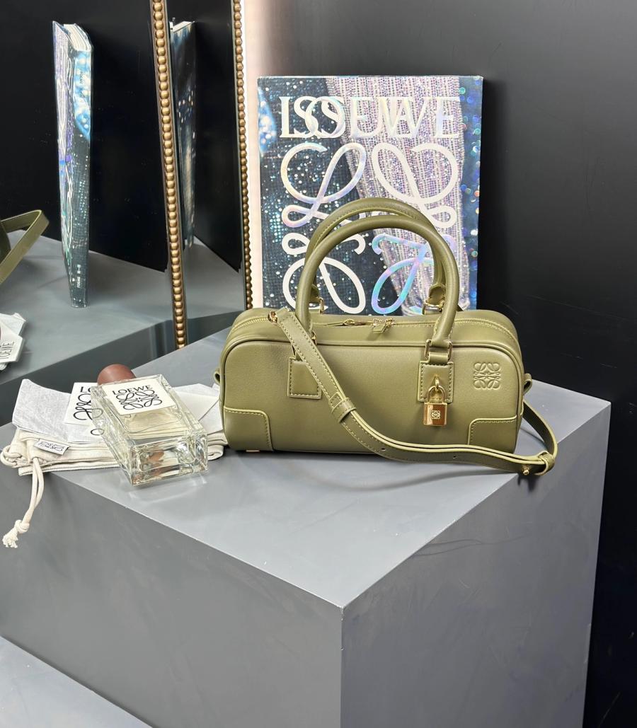 로에베 아마조나 토트백 23cm