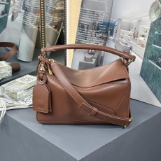 로에베 퍼즐백 스몰 24cm 소프트가죽