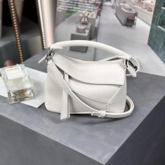 로에베 퍼즐백 미니 18cm 매트가죽