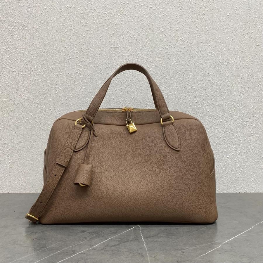 로로피아나 니들백 브라운