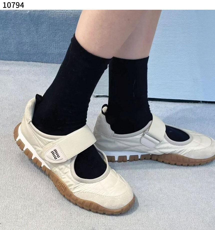 미우미우 발레리나 스니커즈 풀박스 (국내배송)