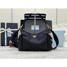 프라다 익스플로어 리나일론 숄더백 라지 1BC264