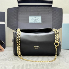 프라다 튀뮬트 가죽백 1BD395