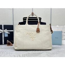 프라다 토트백 2VG131