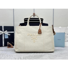 프라다 토트백 2VG131
