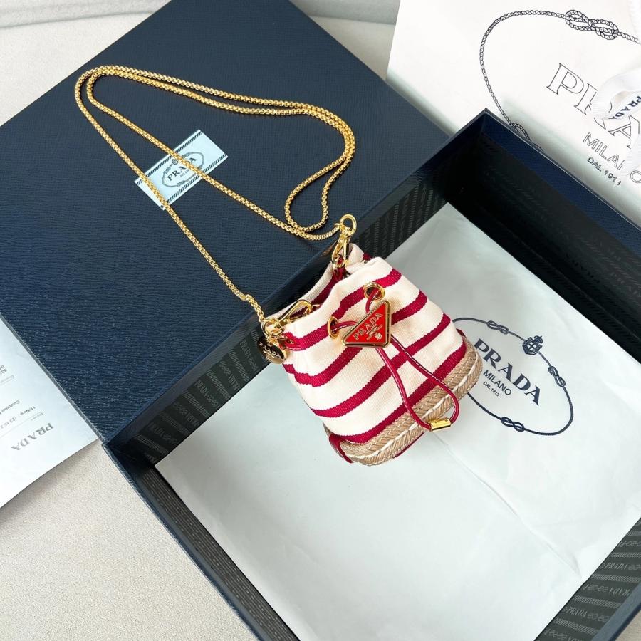 프라다 마리너 미니 파우치 1NR016