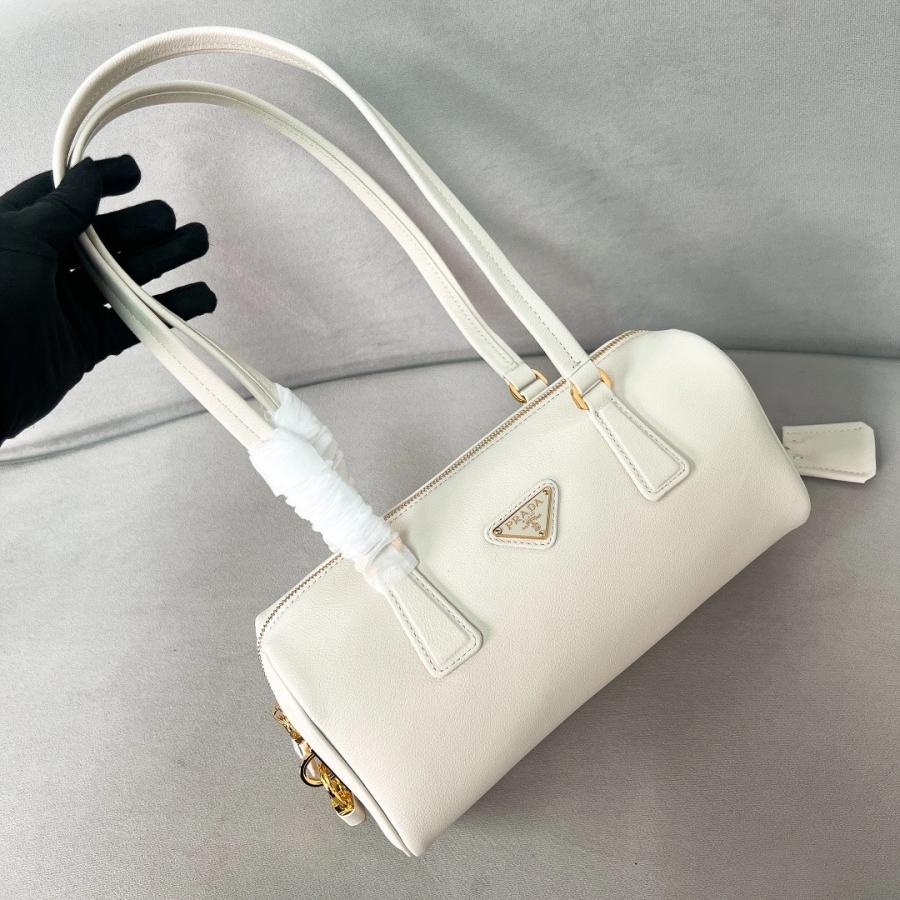 프라다 가죽 미디엄 탑핸들백 1BB127