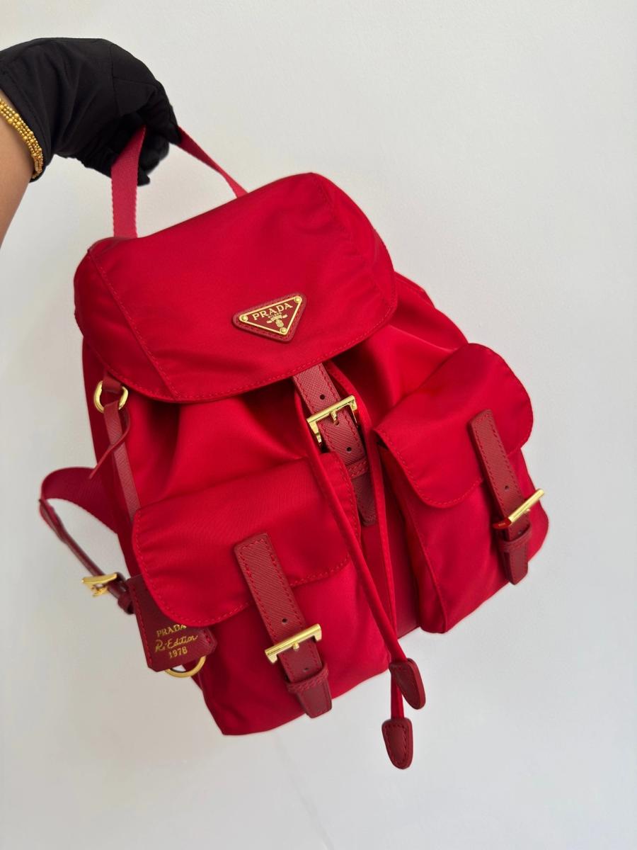 프라다 리나일론 포코노 백팩 1BZ677