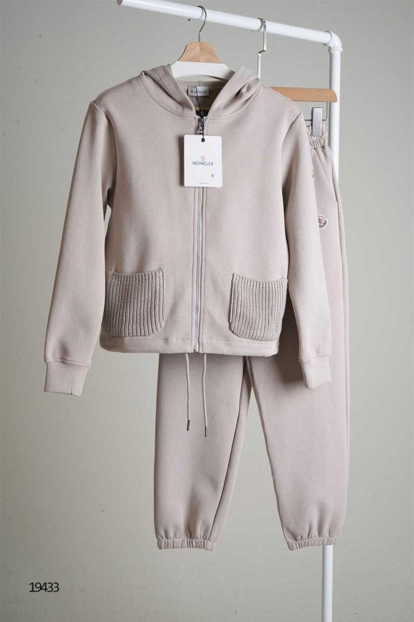 몽클레어 여성 풀집업 후드 자켓 밴딩 조거 세트 (국내배송)