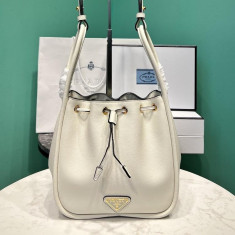 프라다 달링 버킷백