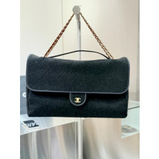 샤넬 26C 맥시 플랩백 AS5852