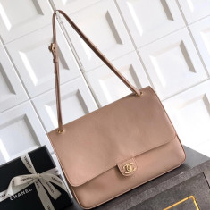 샤넬 26C 맥시 플랩백