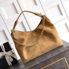 샤넬 26C 크루즈 스웨이드 호보백 미듐 AS5979