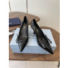 프라다 26SS 펌프스 하이힐 8cm