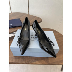프라다 26SS 펌프스 하이힐 8cm