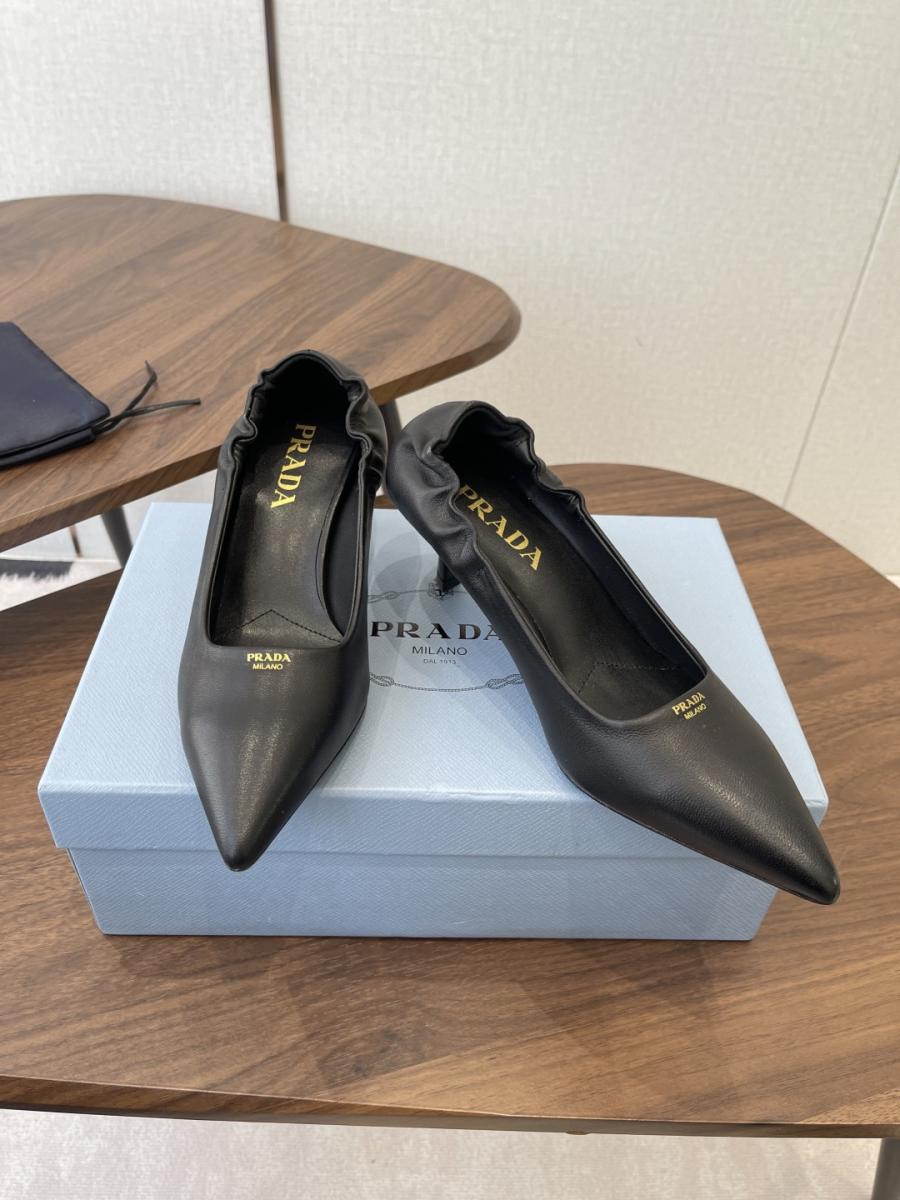 프라다 26SS 가죽 펌프스 3컬러
