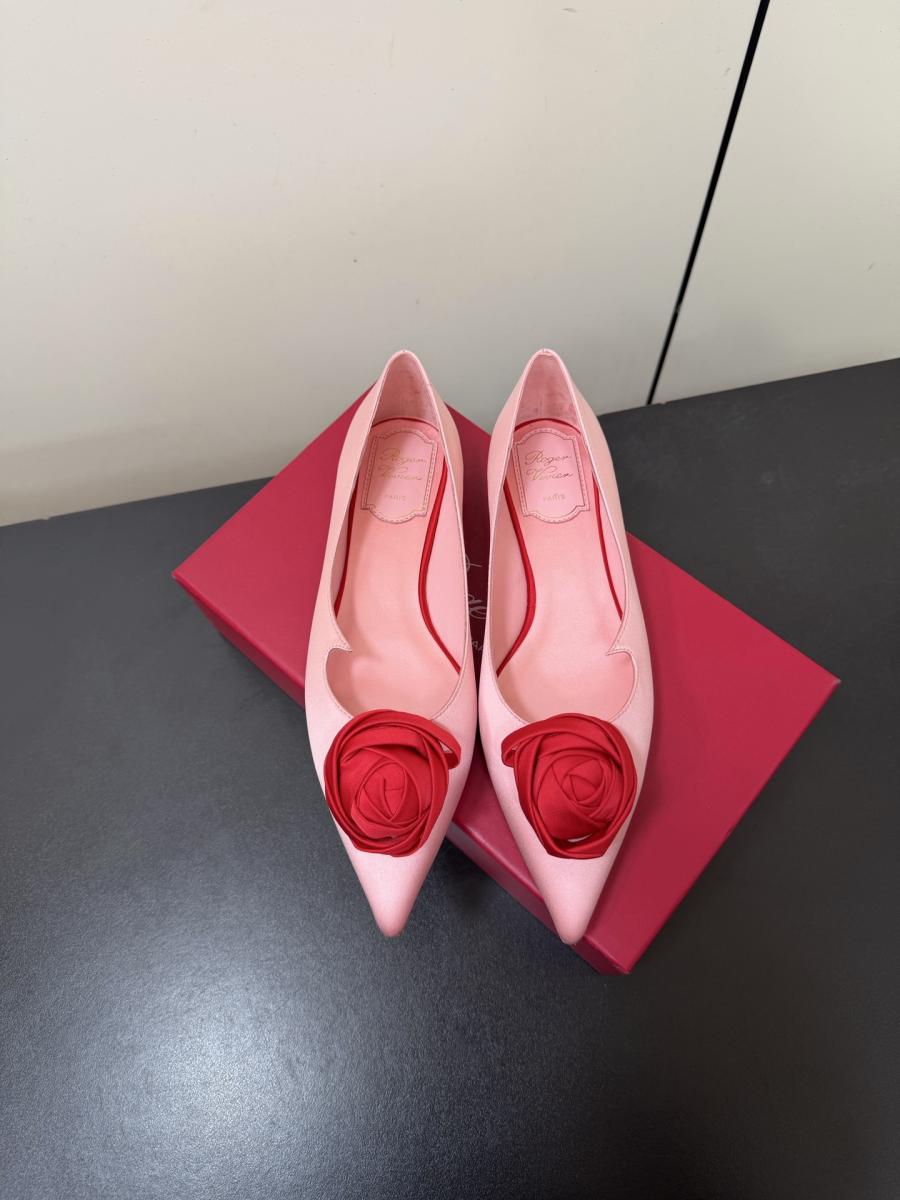 로저비비에 26SS 로즈 플랫슈즈