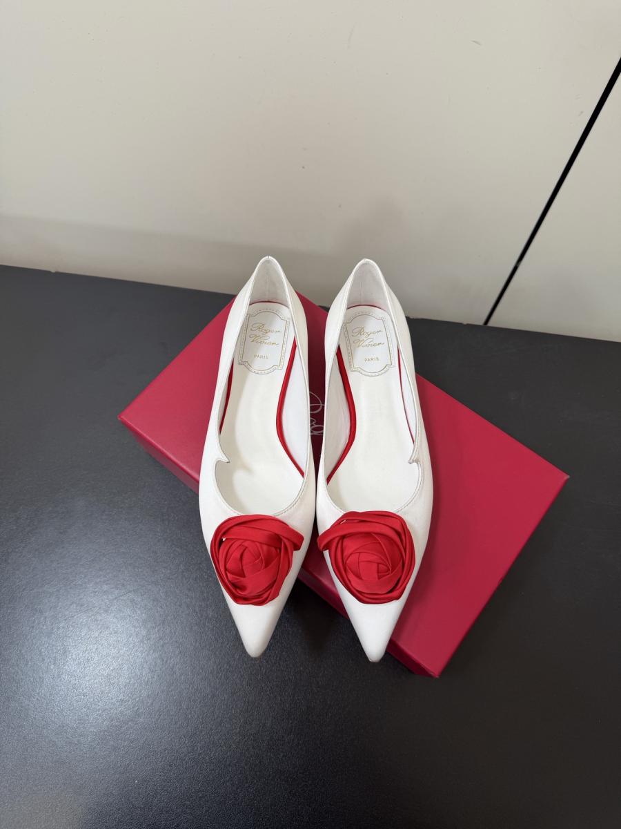 로저비비에 26SS 로즈 플랫슈즈