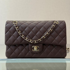 샤넬 클래식 미듐 25cm 램스킨