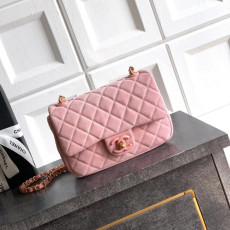 샤넬 26C 크루즈 스웨이드 플랩백 미니, 스몰, 미듐 (3가지 사이즈)