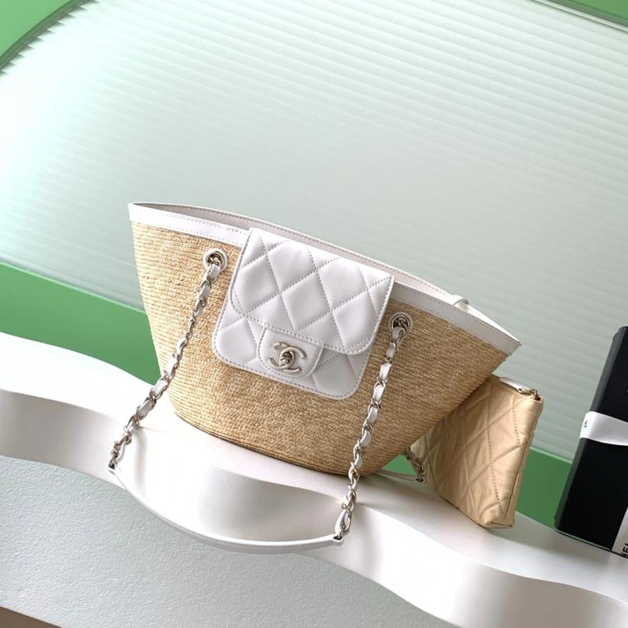 샤넬 26C 크루즈 쇼핑백 스몰 AS5952