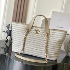 샤넬 26C 크루즈 스트라이프 쇼퍼백 AS6007