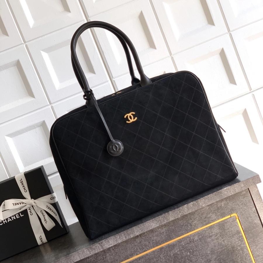 샤넬 26C 공방 스웨이드 볼링백