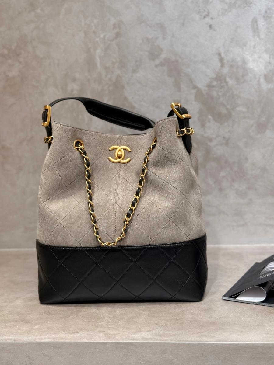 샤넬 25A 공방 투톤 스웨이드 쇼핑백 AS5636