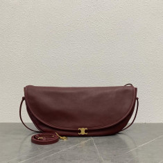 셀린느 소프트 트리오페 하프문 124142