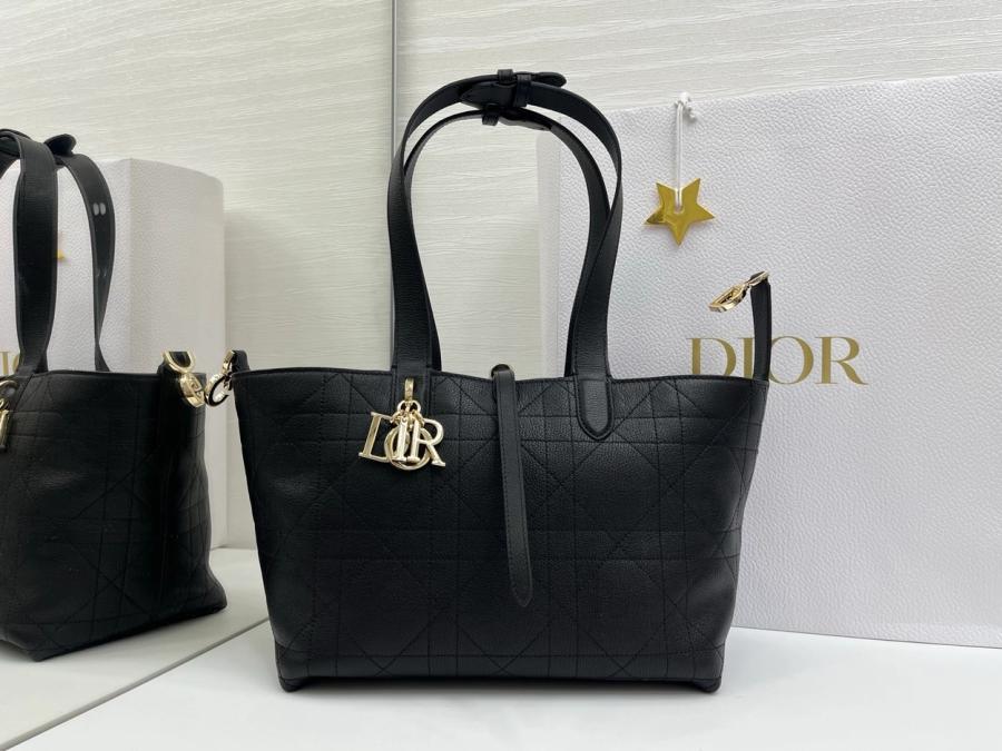 디올 뚜주흐 쇼퍼백 블랙 미듐