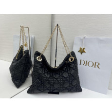 디올 Cannage 카프스킨 숄더백