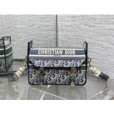 디올 캠프 메신저백 23cm