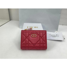 디올 램스킨 카로 달리아 지갑