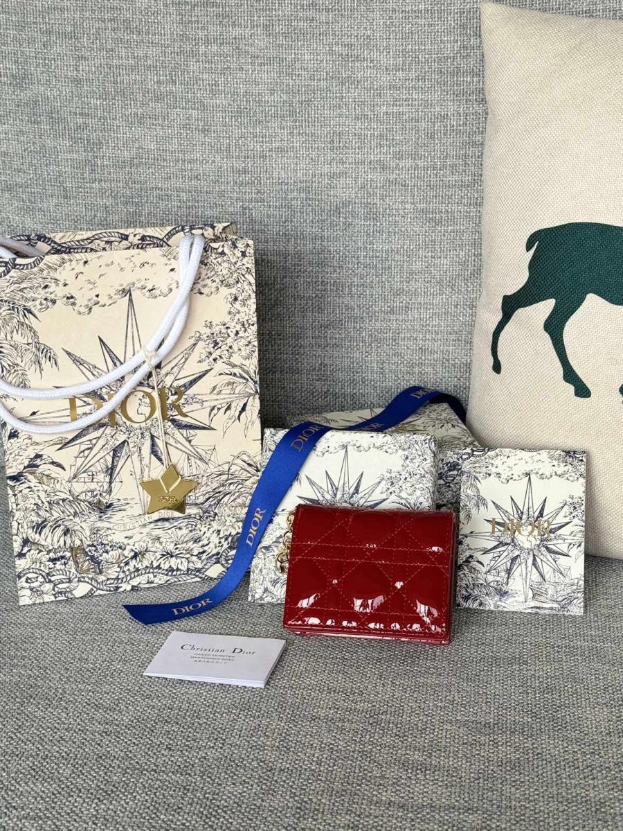 디올 레이디 페이던트 반지갑