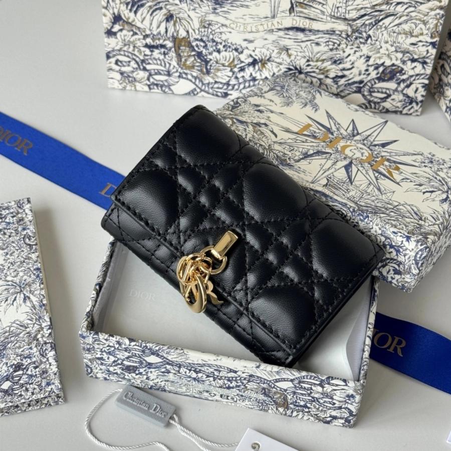 디올 레이디 카프스킨 지갑