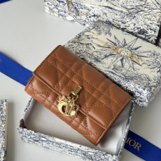 디올 레이디 카프스킨 지갑