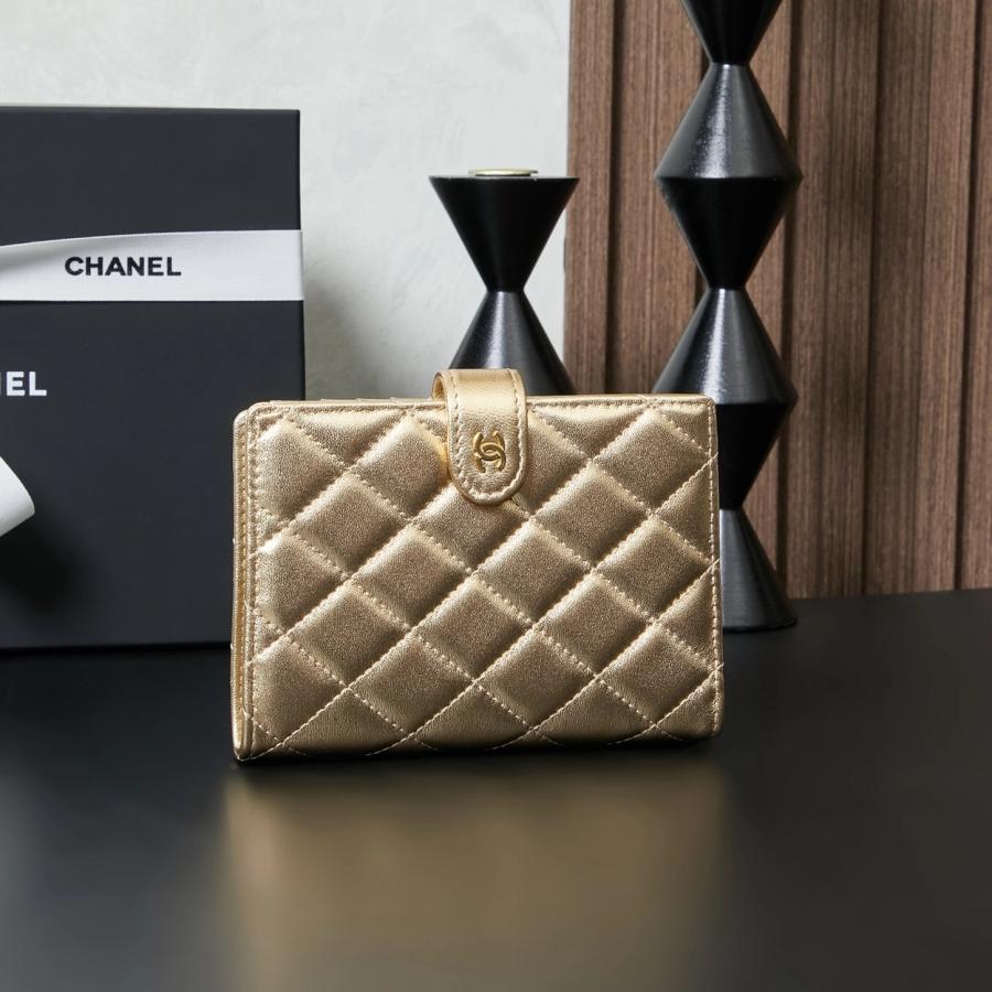 샤넬 램스킨 여권지갑