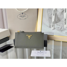 프라다 비텔로 무브 지퍼 카드지갑
