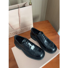 미우미우 브로그 슈즈 남녀공용