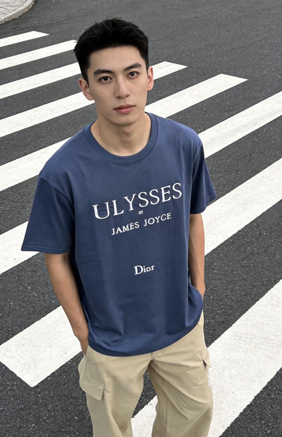 디올 Book Cover 자수 반팔 티셔츠 (남녀공용)