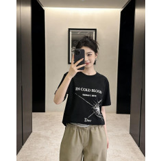 디올 인 콜드 블러드 티셔츠