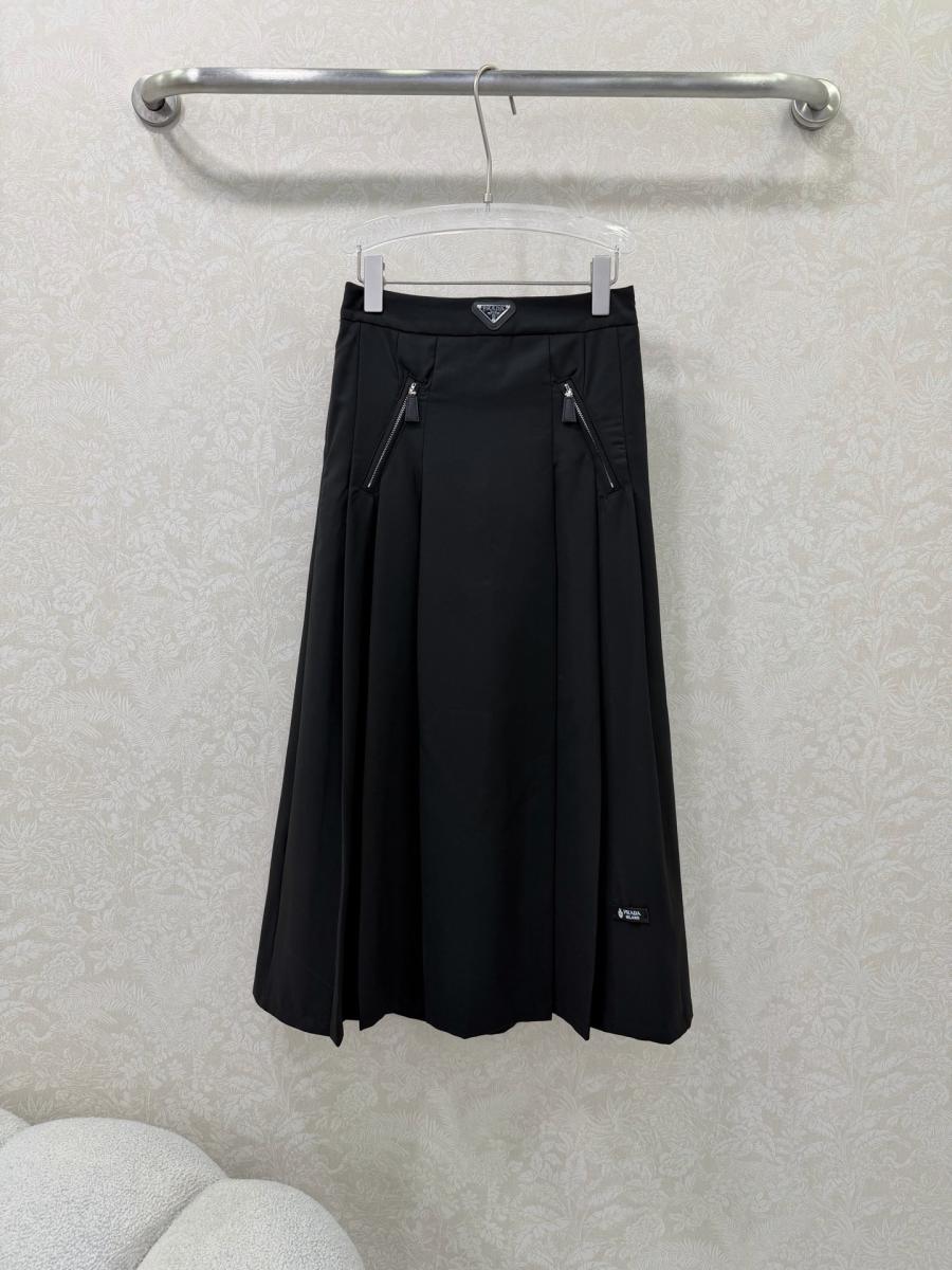 프라다 정면 로고 스커트
