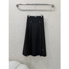 프라다 정면 로고 스커트